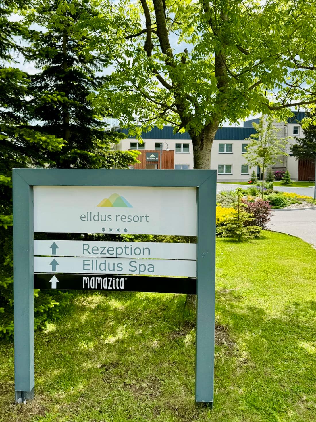 Blick über das Gelände des Elldus Resort